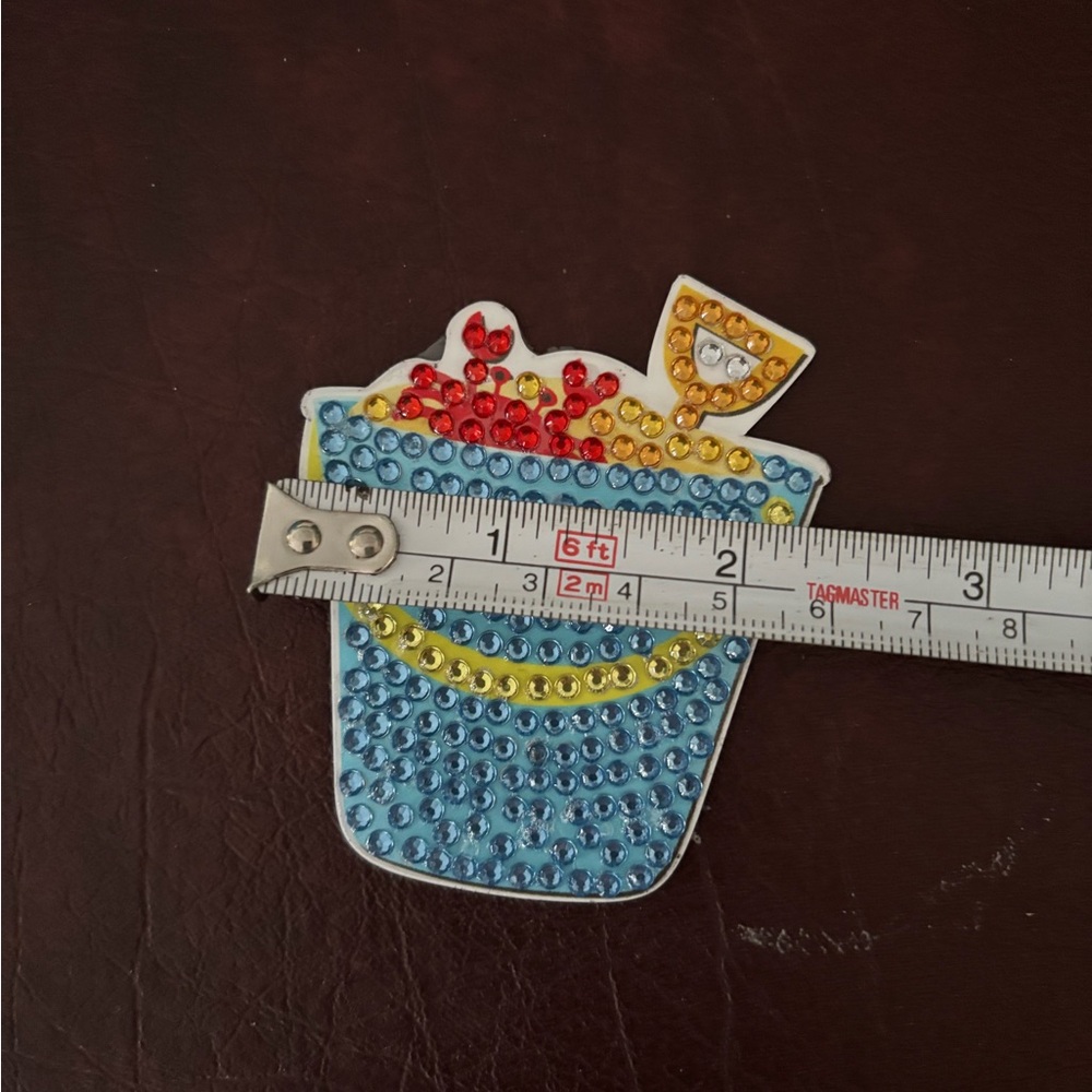 Colorful Beach Bucket Magnet - Picture 4 of 5